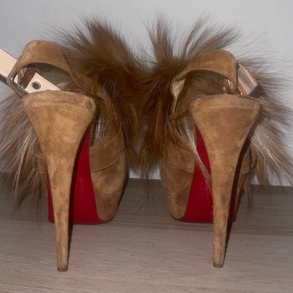 Christian LouBoutin Mink fur heels - Picture 4 of 4